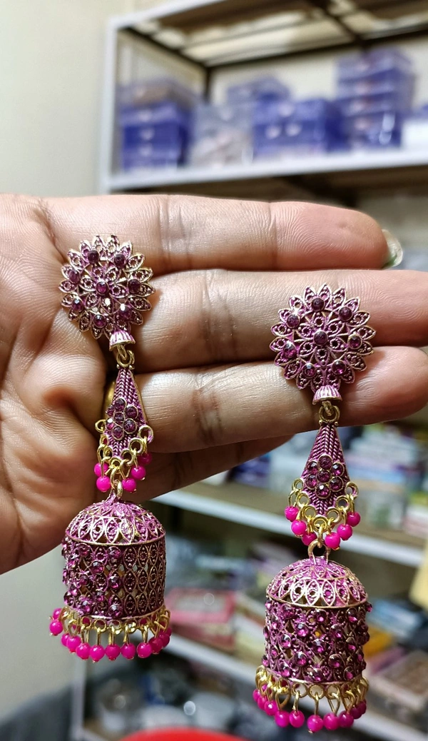 475 Korean Stone Ear Ring