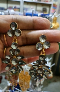 464 Korean Stone Ear Ring