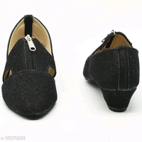 Relaxed Fabulous Women Heels & SandalsMaterial: Mesh
