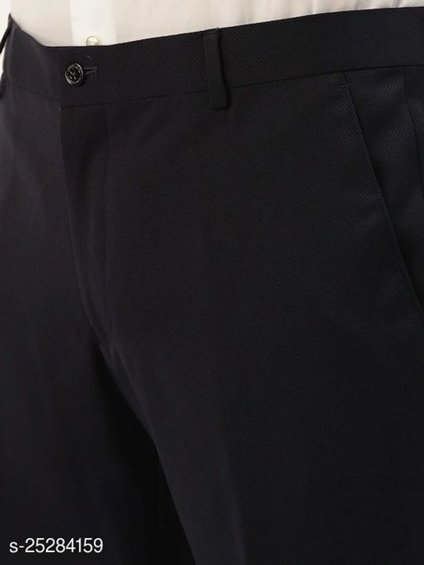 Men's Slim Fit Single Breasted Suit
Fabric: Cotton