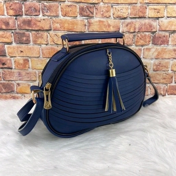 Classic Fashionable Women Slingbags*Material: PUNo. of Compartments: 2