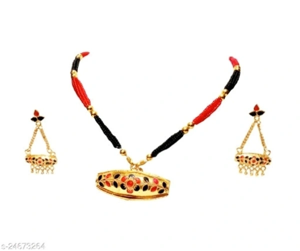 Axomiya traditional gohona dhulbiri  jewellery set
Base Metal: Copper