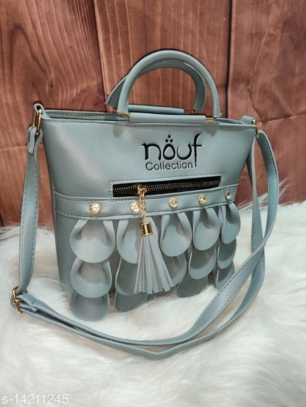Elegant Attractive Women Slingbags
Material: PUNo. of Compartments: 2