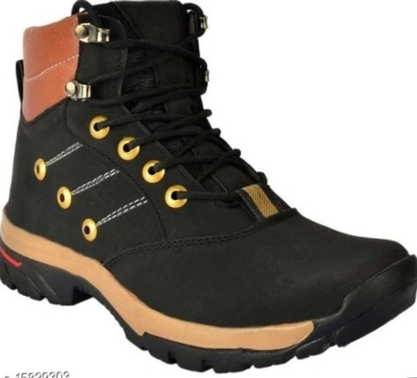 Casual Shoes
Castoes Boots for Men
Material: Syntethic LeatherSole Material: Tpr (Cash On Delivery) - Free