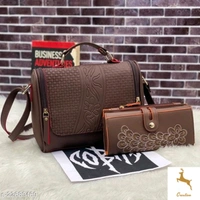 Elegant Women Slingbags With Wallet
Material: PU (Cash On Delivery) - Select the Choice Image and send to whatsapp link on Description, Shipping Free