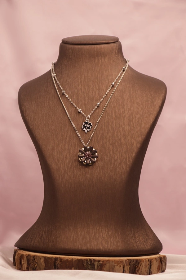 black flower 2 layer necklace 