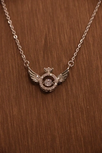 diamond wing necklace 