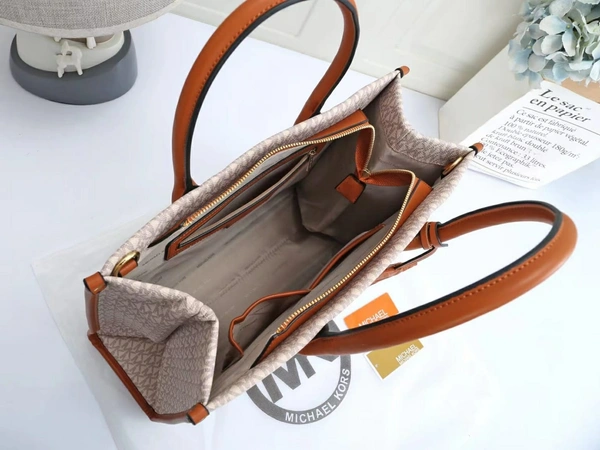 Micheal Kors Premium Handbag - Gray