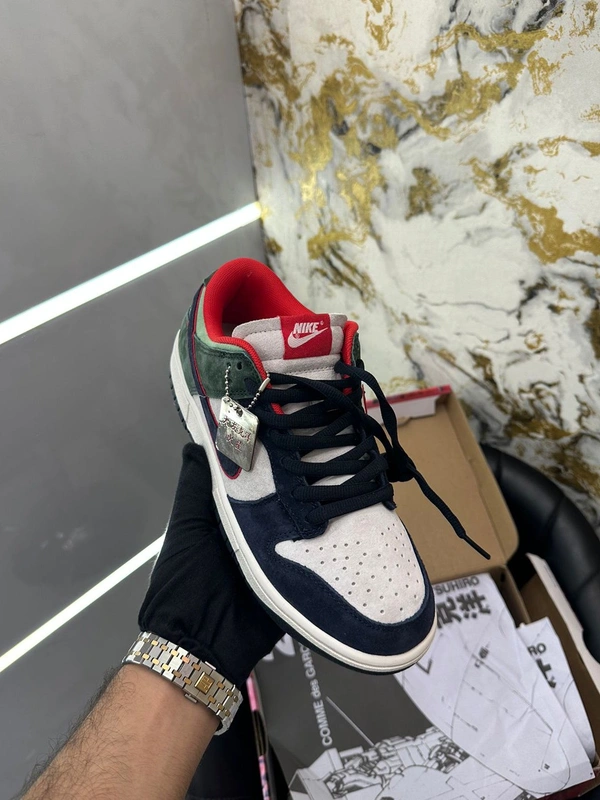 Nike Air OLIVE WHITE