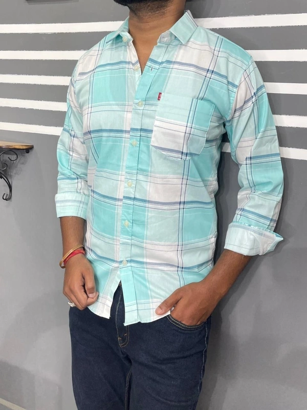 Levis TSHIRT