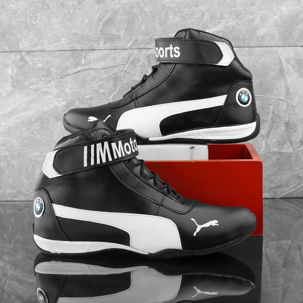 Puma Sneakers
