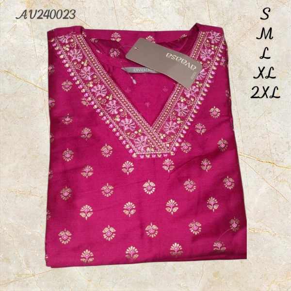 Avaasa Kurthis AV240023 - Maroon, M