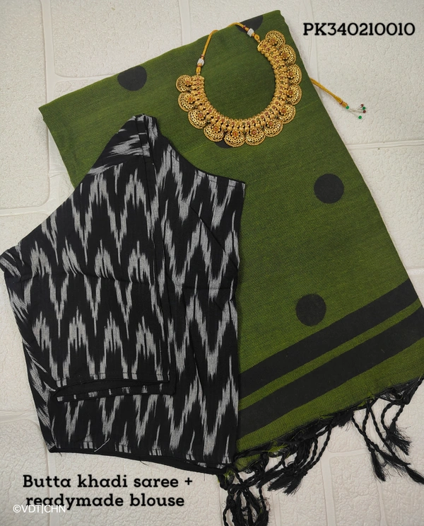 Butta Khadi Cotton Saree With Blouse PK340210010