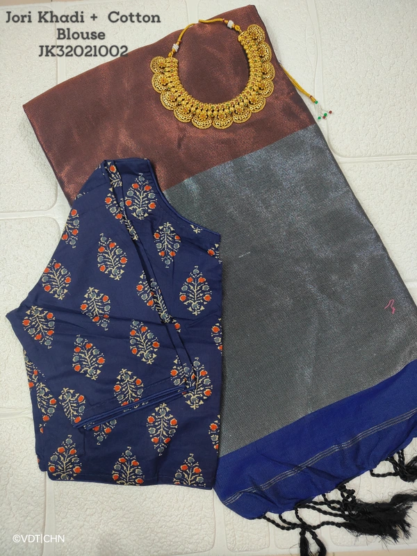 Ruthvi Ethincs Jari khadi with Silk Cotton Blouse JK32021002 - Saree With Blouse, Ash With Maroon