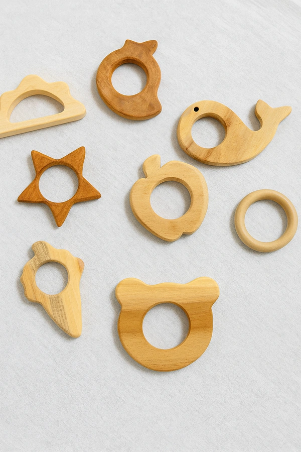 Villows Neem Teether Ice Cream Shape|Pack of 1| 100% Neem Wood| Safe for Babies | NT6803 - 3+ mon, Assorted