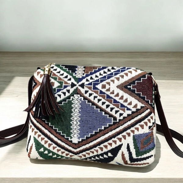 The Little Paw Double Zipper Open Sling - 8*11 Inches
