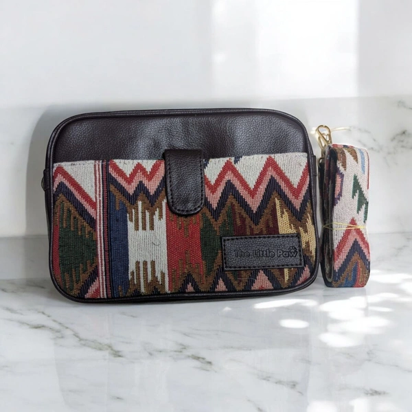 The Little Paw Boxy Sling With Jacquard Fabric Matching Sling - 7*9