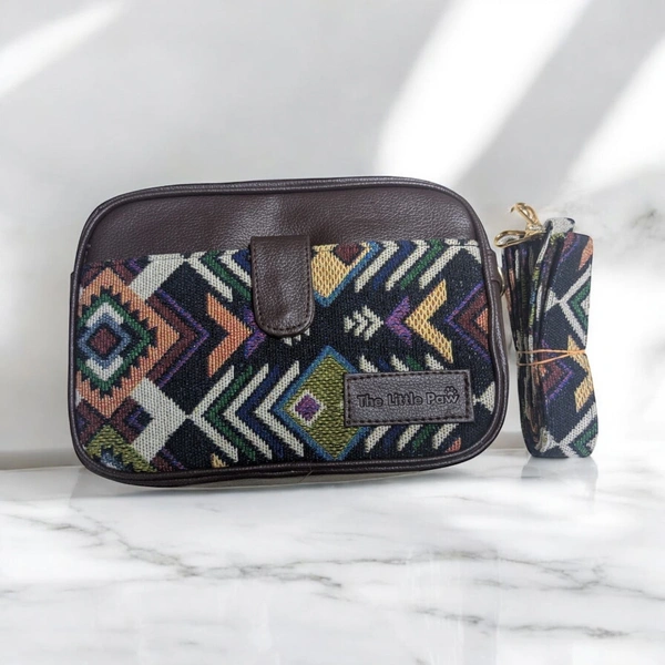 The Little Paw Boxy Sling With Jacquard Fabric Matching Sling - 7*9