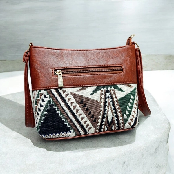 The Little Paw Boat Sling With Vegan Leather Detailing - 7*9