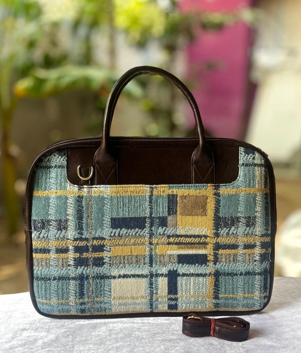 The Little Paw Unisex Laptop Bag - 14*18 Inches