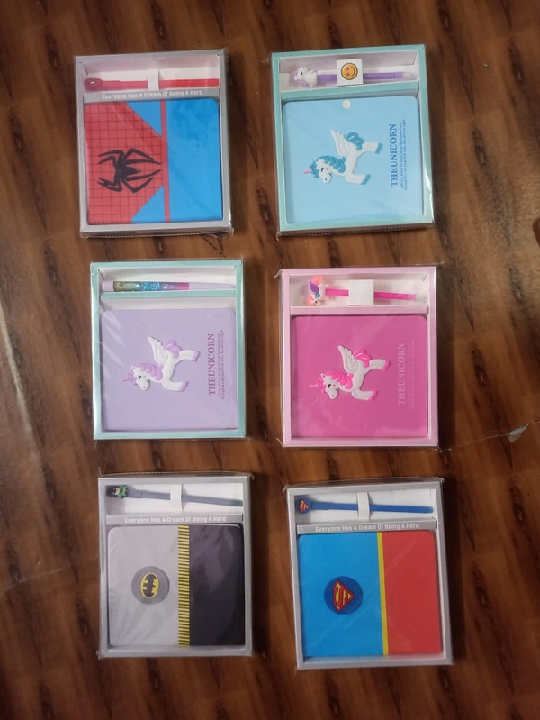 Box Notebook Big With Pen Uni/Avg