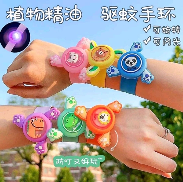 Mosquito spinner band boys