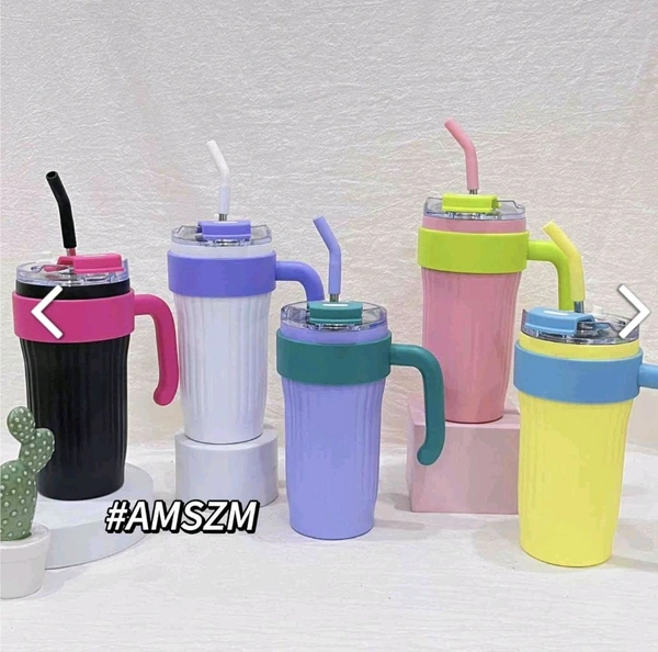 Gm 380 mug with steel straw