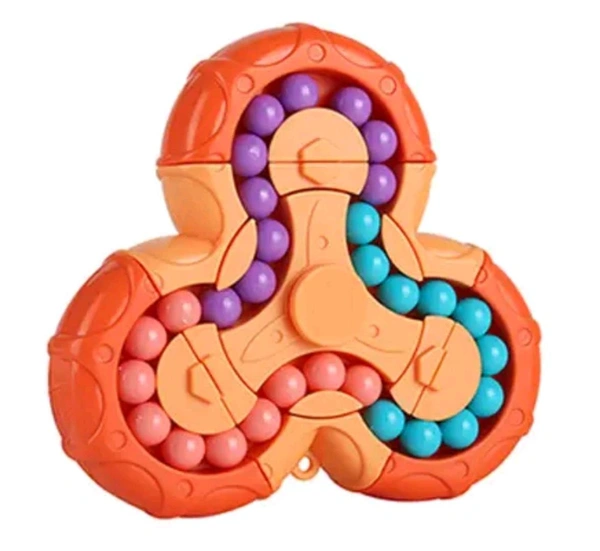 Triangle spinner puzzle 