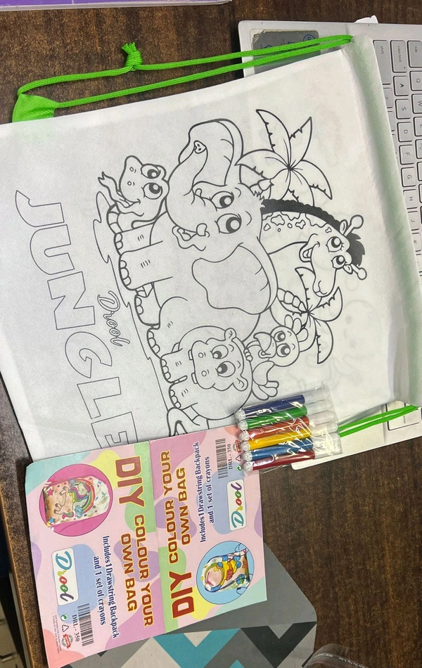 DIY DORI BAG WITH SKETCH