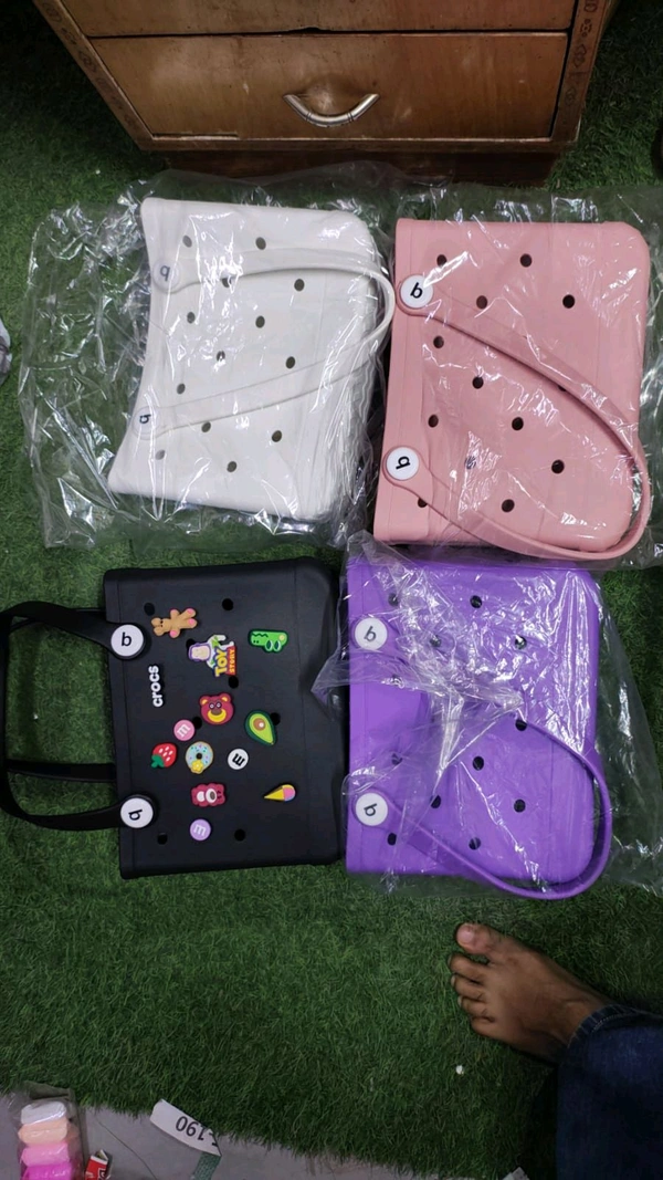 BIG CROCS BAG
