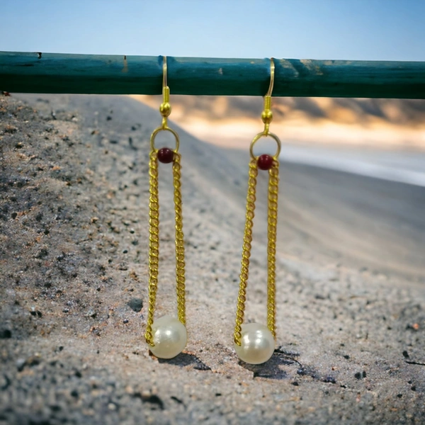 DebDebi Traditional Pearl Handmade Earrings - Golden