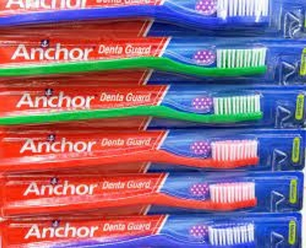Anchor comfort Clean  Toothbrush, Medium