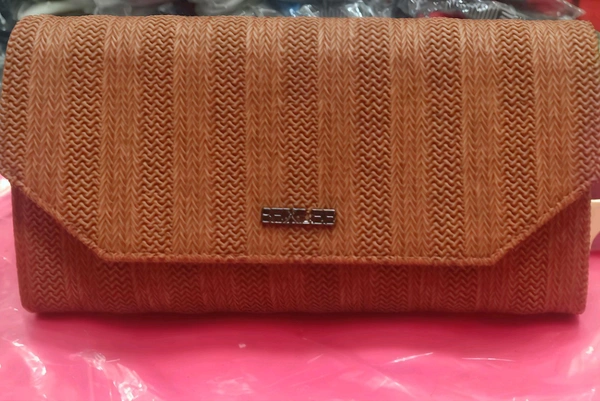 LUXURY HAND PURSE 