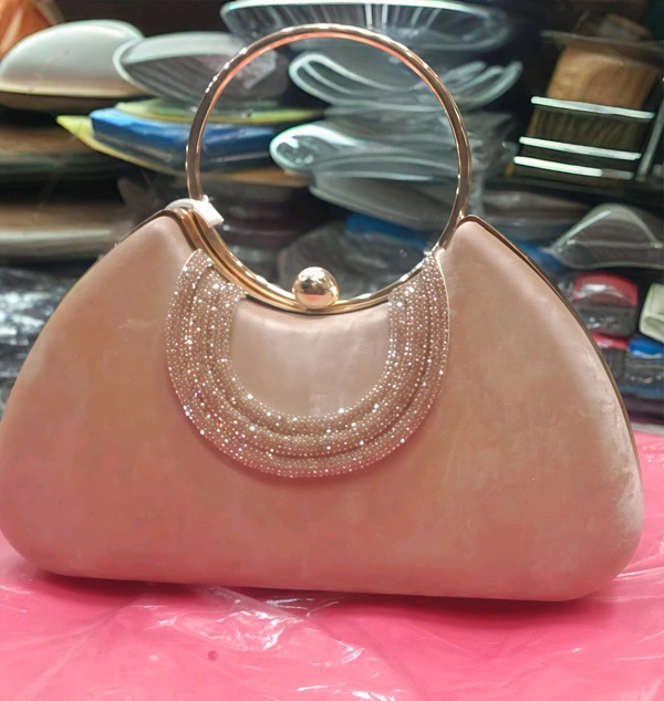 LUXURY HAND PURSE 