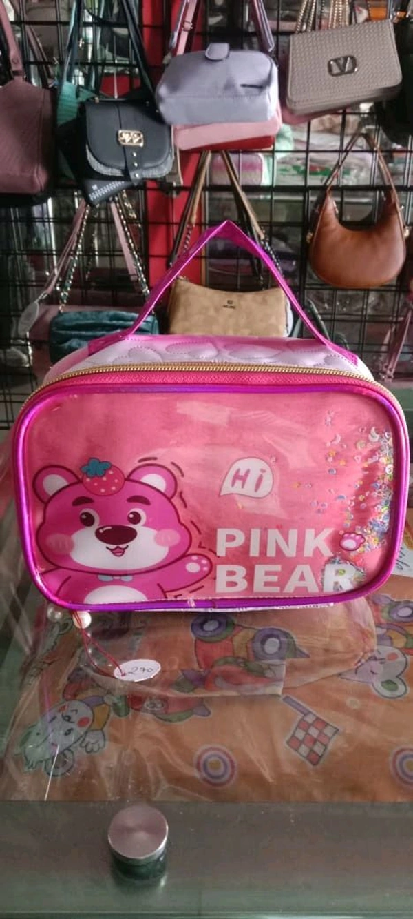 MAKEUP KIT BAG