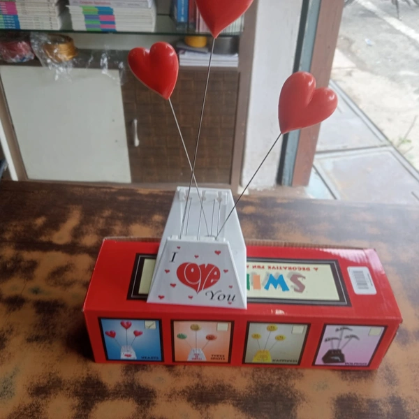 PatilMagic Valentine Swinger Gift Item