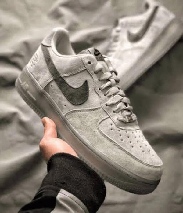 Nike Airforce reign champ - (41 -45)