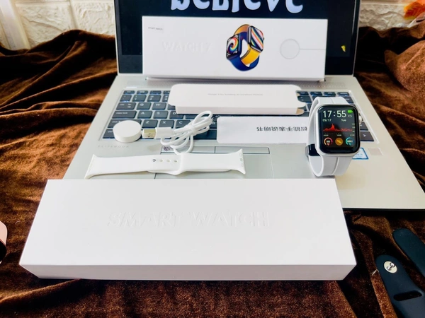 Apple (Master Copy) Series 7 Premium Quality  - Black