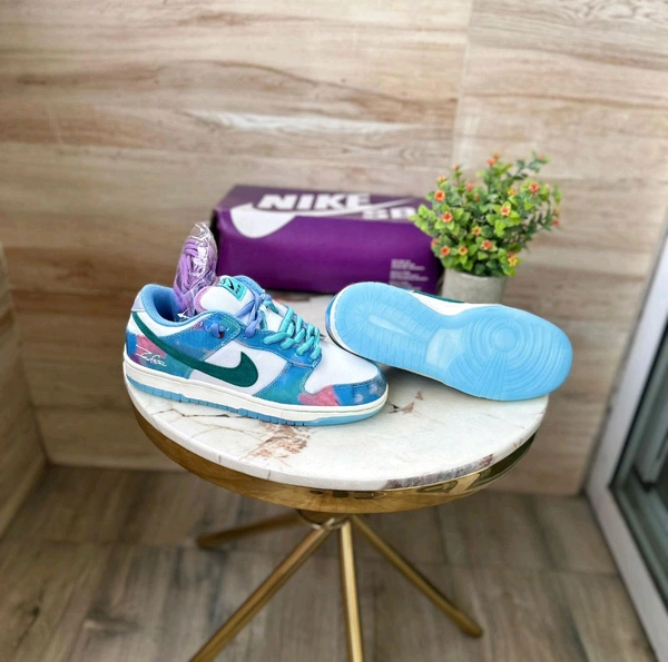 Nike sb dunk FUTURA LABORATORIES - Turquoise Blue, Uk7-8-10