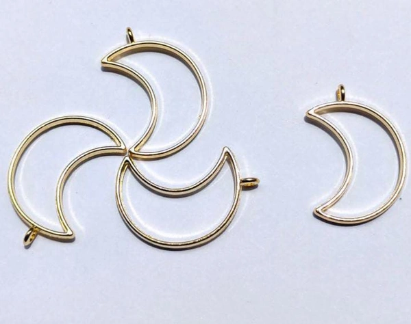 Moon Bezel  4 Piece 
