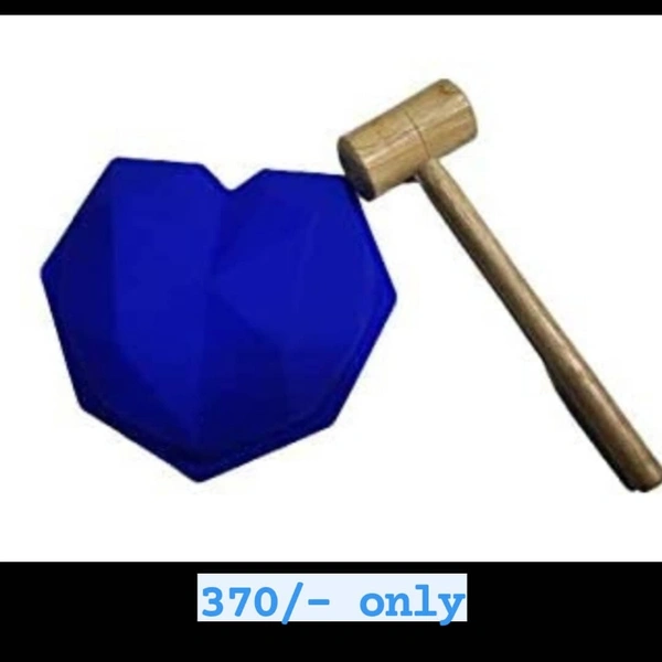 Pinata Heart Mould With Hammer