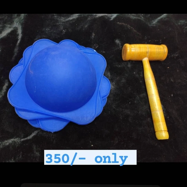 Pinata Round Mould With Hammer