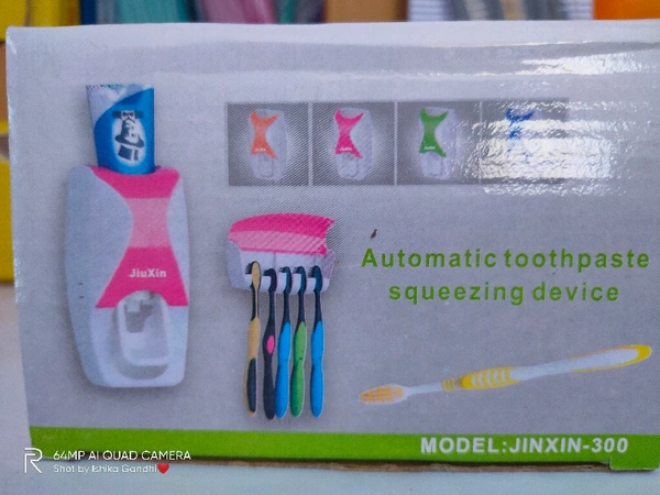 Toothpaste Squeezing Machine