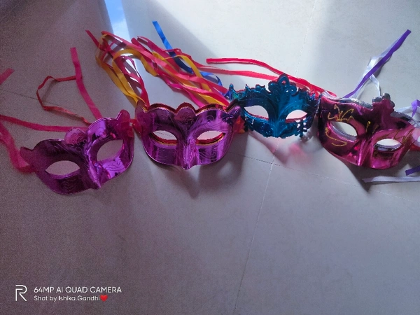 Party Mask (12pcs)