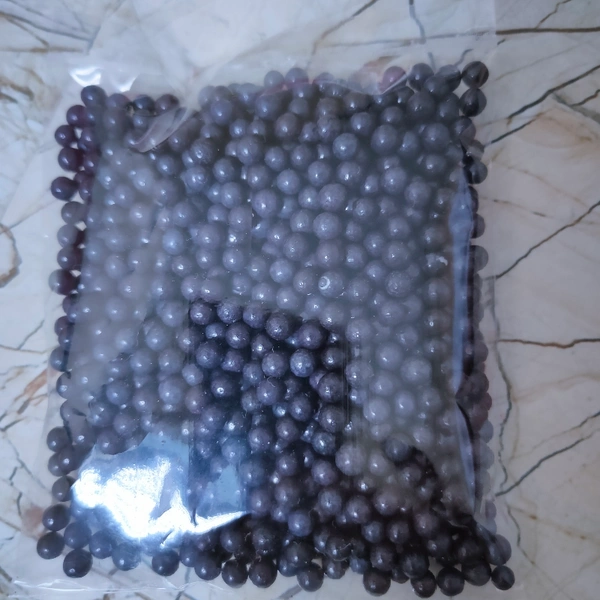 Black Balls 3no.