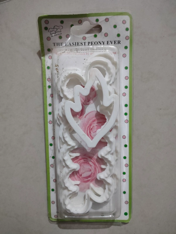 Rose With Leaf Fondant Cutter