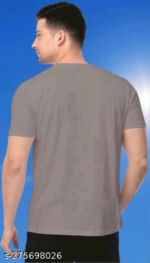 Comfortable Casual T-shirt  - S, Gray