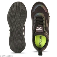 Stylish Reflecting Sneakers For Men  - 6