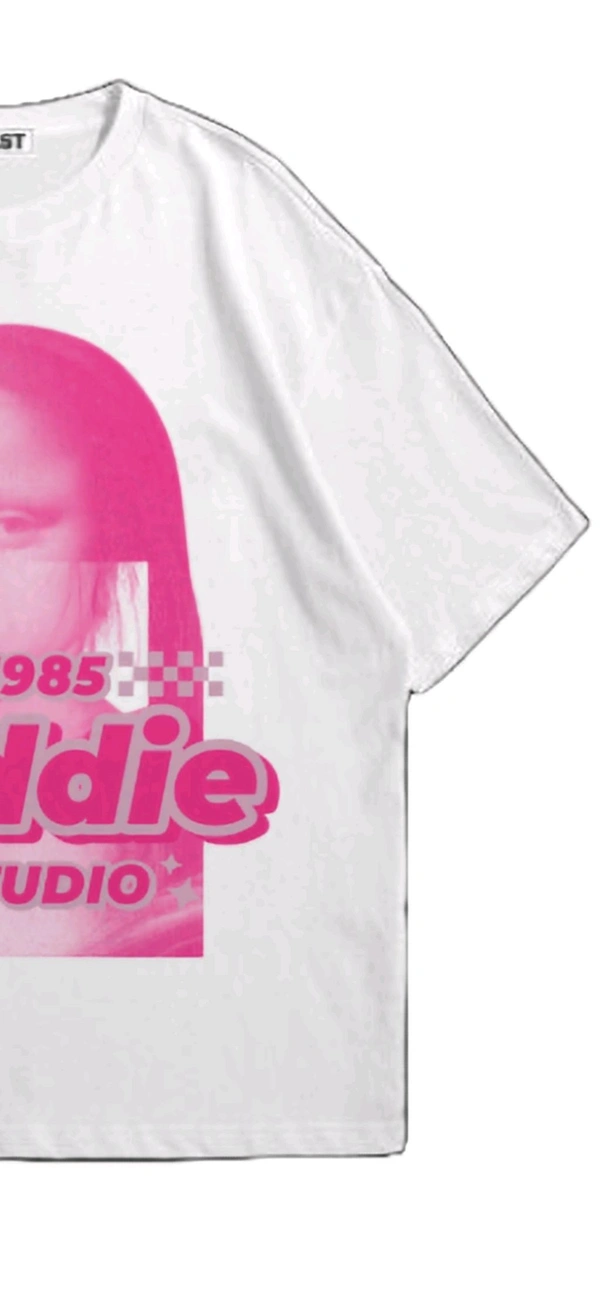 "Baddie" Oversize Tshirr  - L, White