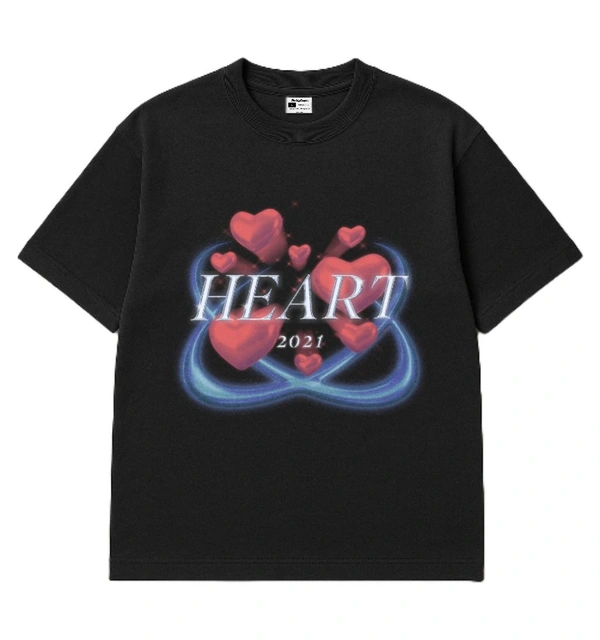 "Heart" Oversize Tshirt  - Black, M